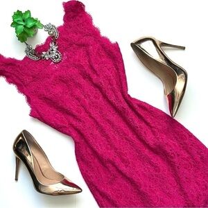 Adrianna Papell Barbie Pink Boat Neck Sleeveless Lace Cocktail Dress Size 2